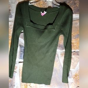 Derek Hart green long sleeve ribbed